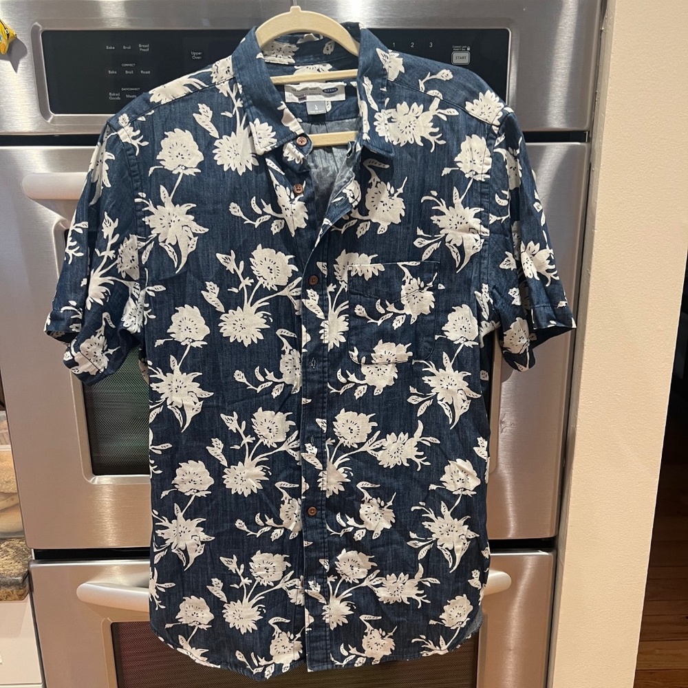 Men's Slim Fit Hawaiian Shirt (Large)